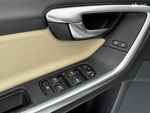 Volvo S60 2016 серый - фото 14