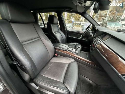 BMW X5 2010 - фото 29