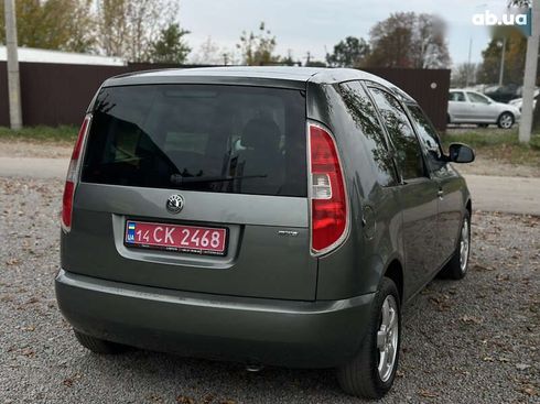 Skoda Roomster 2007 - фото 12