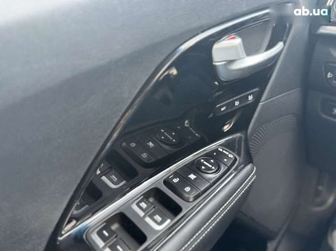 Kia Niro 2020 - фото 11