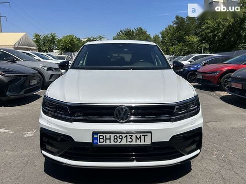 Volkswagen Tiguan 2020 - фото 12