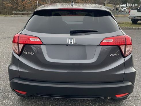 Honda HR-V 2018 серый - фото 5