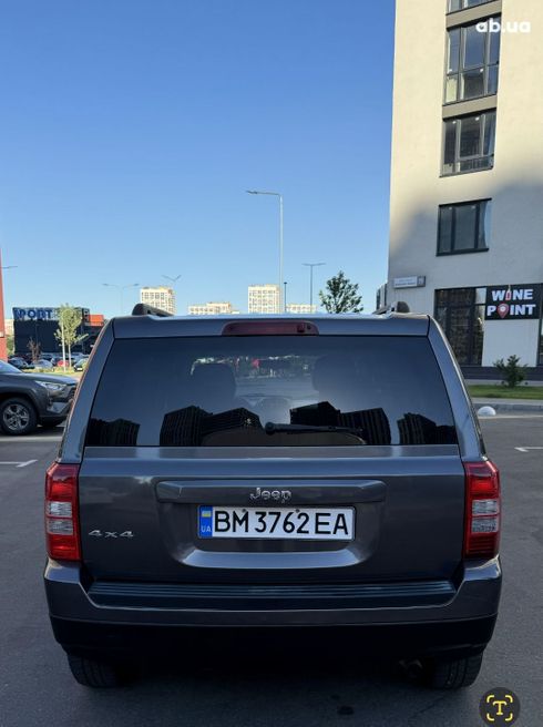 Jeep Patriot 2015 серый - фото 6