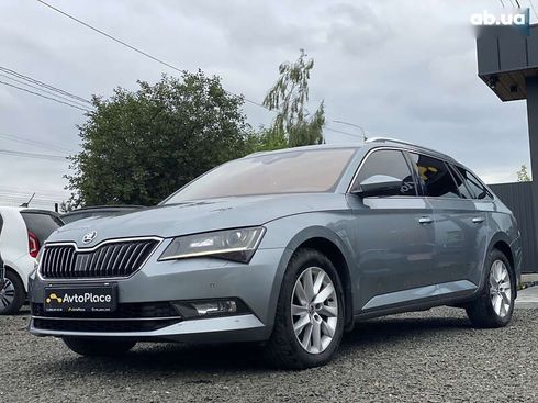 Skoda Superb 2016 - фото 15