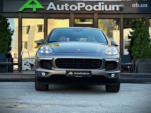 Porsche Cayenne 2016 - фото 2