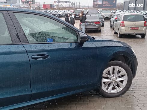 Skoda Octavia 2020 синий - фото 12