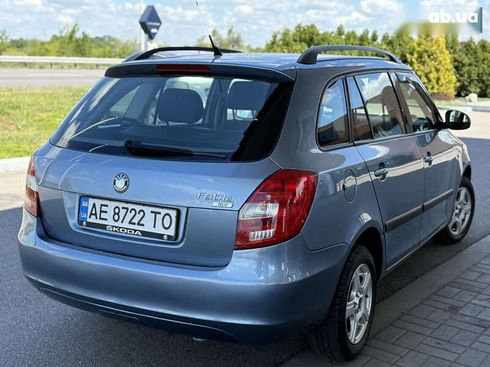Skoda Fabia 2008 - фото 12