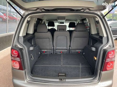 Volkswagen Touran 2008 - фото 17
