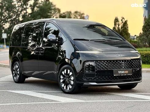Hyundai Staria 2025 - фото 12
