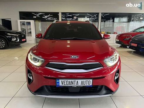 Kia Stonic 2017 - фото 2