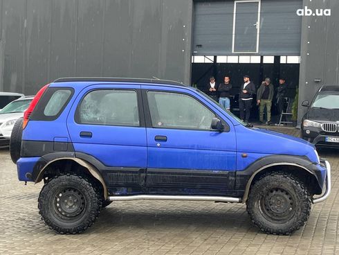 Daihatsu Terios 2000 синий - фото 21