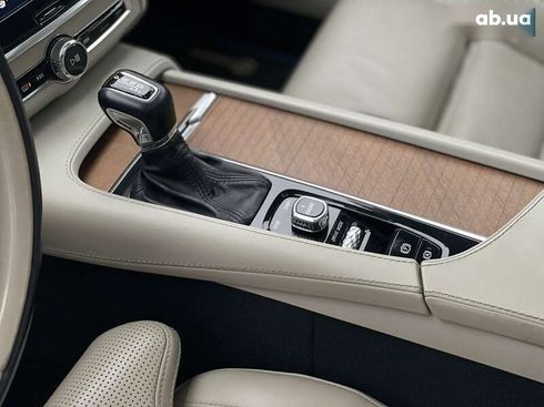 Volvo S90 2016 - фото 16
