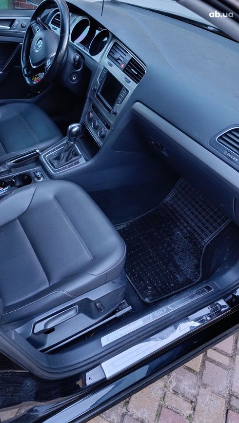 Volkswagen Golf 2015 черный - фото 5