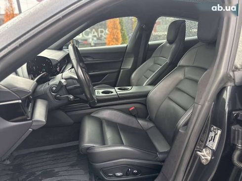 Porsche Taycan 2020 - фото 18