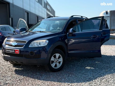 Chevrolet Captiva 2010 синий - фото 22