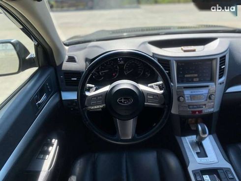 Subaru Outback 2011 - фото 26