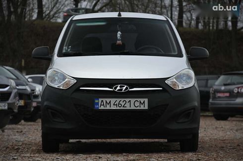 Hyundai i10 2011 - фото 4