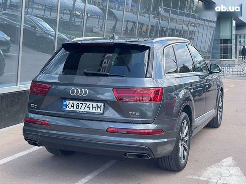 Audi Q7 2018 - фото 5