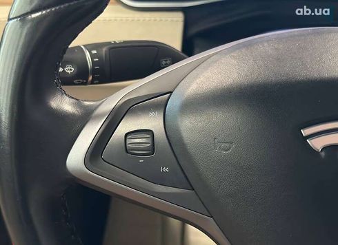 Tesla Model X 2018 - фото 23