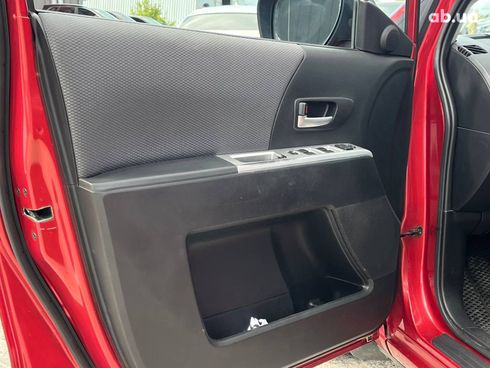 Mazda 5 2006 красный - фото 37