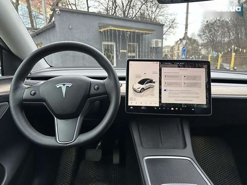 Tesla Model Y 2023 - фото 13