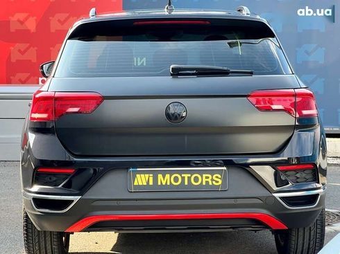 Volkswagen T-Roc 2021 - фото 8