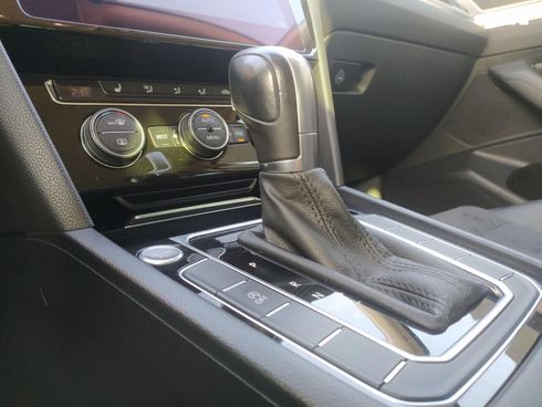 Volkswagen Passat 2019 черный - фото 22