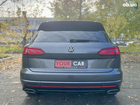 Volkswagen Touareg 2022 - фото 24