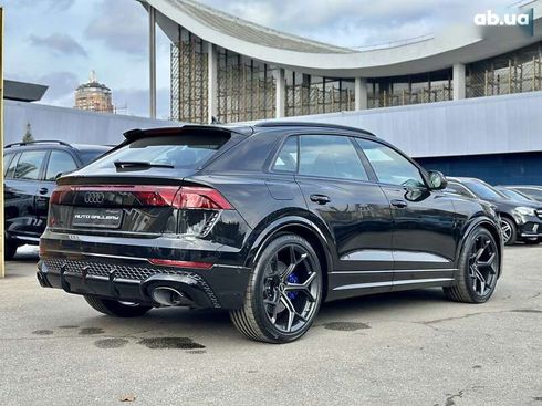 Audi RS Q8 2025 - фото 6