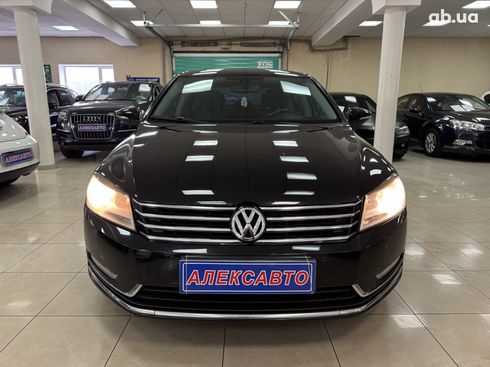 Volkswagen Passat 2011 черный - фото 5