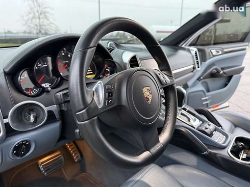 Porsche Cayenne 2011 - фото 15