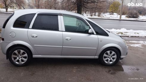 Opel Meriva 2007 серебристый - фото 10