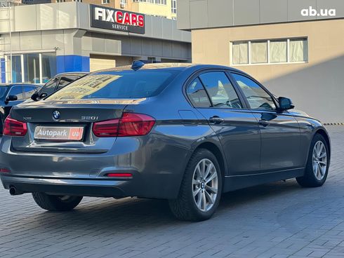 BMW 3 серия 2017 серый - фото 8