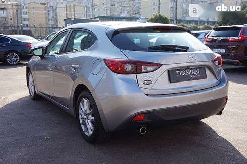 Mazda 3 2015 - фото 7