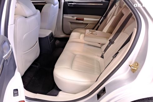 Chrysler 300C 2006 серый - фото 8
