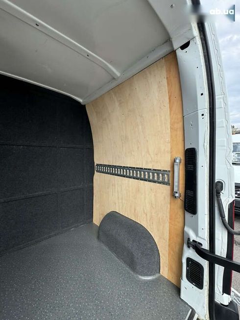 Renault Master 2017 - фото 14