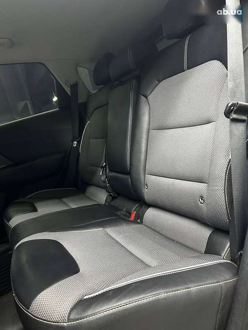 Kia Niro 2020 - фото 12