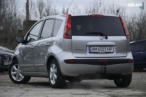 Nissan Note 2006 - фото 8