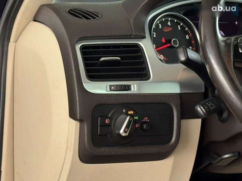 Volkswagen Touareg 2010 - фото 24