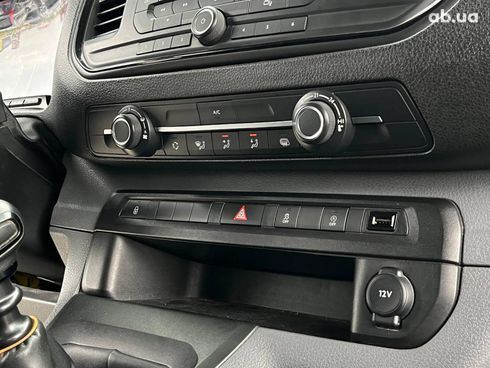 Toyota ProAce 2020 серый - фото 21