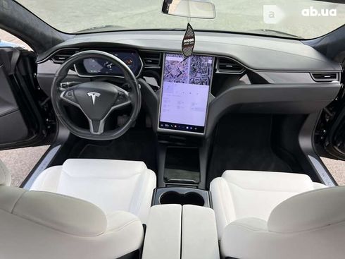 Tesla Model S 2019 - фото 20