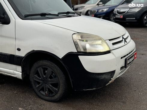 Citroёn Berlingo 2003 белый - фото 11