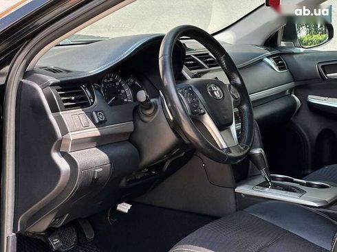 Toyota Camry 2013 - фото 10