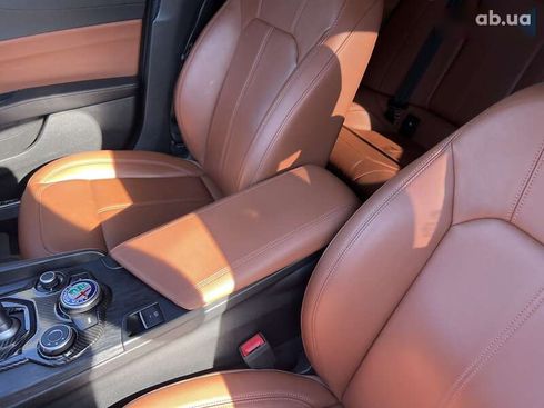 Alfa Romeo Giulia 2018 - фото 27