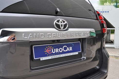 Toyota Land Cruiser Prado 2019 - фото 29