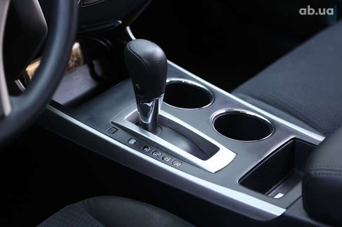 Nissan Altima 2015 - фото 20
