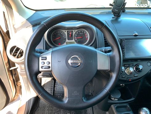 Nissan Note 2006 коричневый - фото 33
