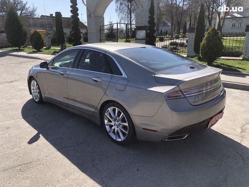 Lincoln MKZ 2015 бежевый - фото 12