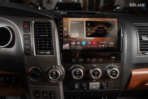 Toyota Sequoia 2014 - фото 30