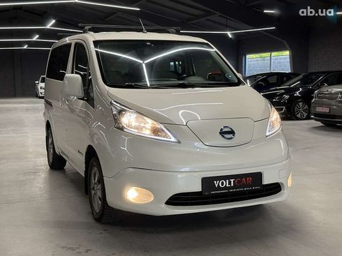 Nissan e-NV200 2014 - фото 8